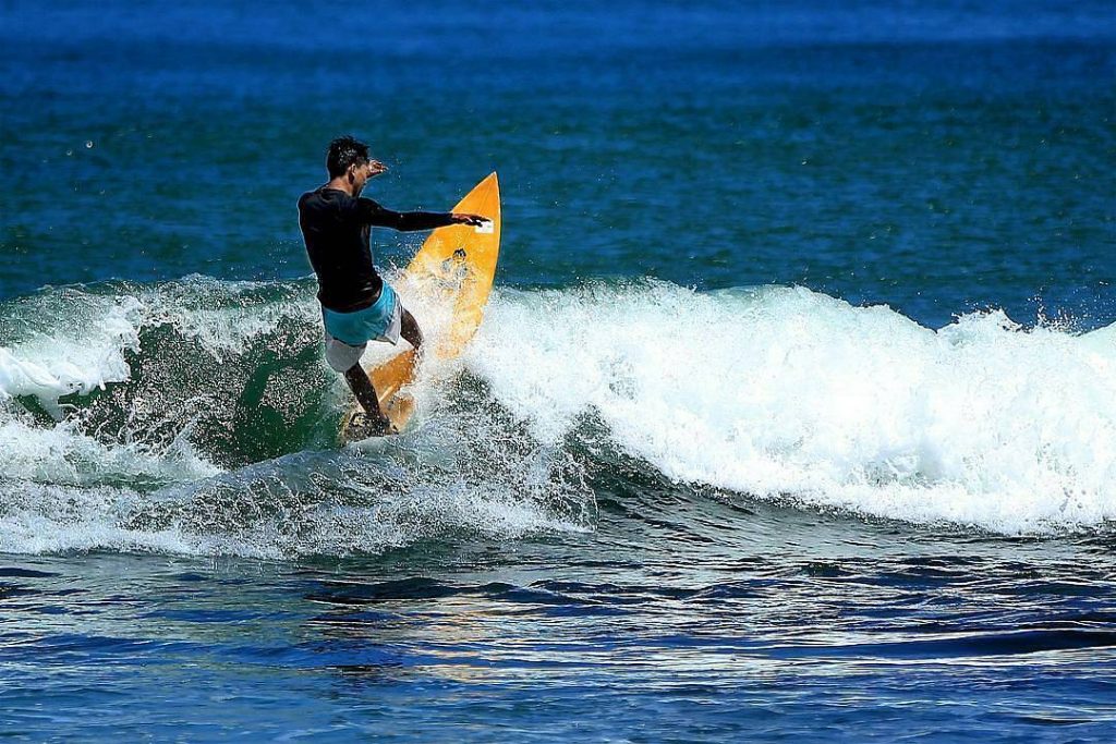 Pantai Menganti, obyek wisata Kebumen yang kian diminati